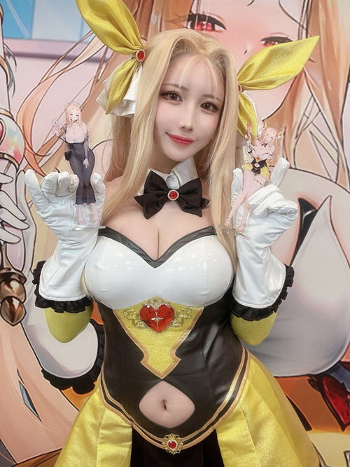 日本模特cos棕色尘埃2魔法少女ut妈 大雷露脐造型还原超惹眼