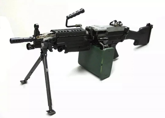 M249 Minimi扫射转移教学，如何用压制力翻盘？