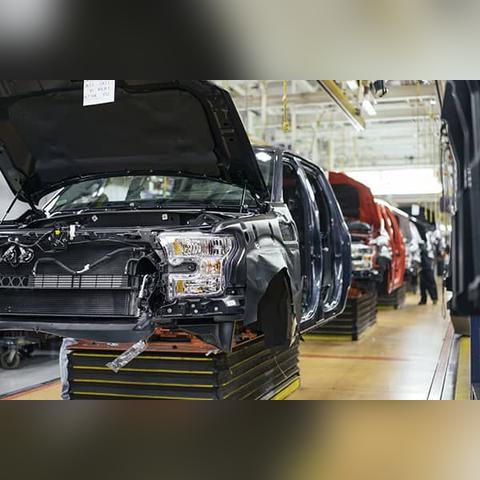 铸造厂4月28日更新，列车系统登场 好评自动化建设上线