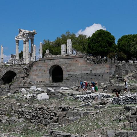 遗迹281款武器都有哪些？外观属性全揭秘