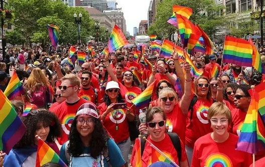 《魔兽世界》首办官方LGBT游行活动 玩家怒喷：去你的