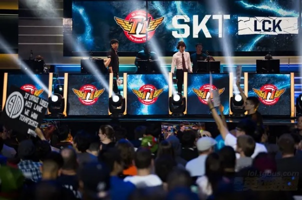 2014全明星赛深度复盘，Bjergsen封神与SKT运营艺术