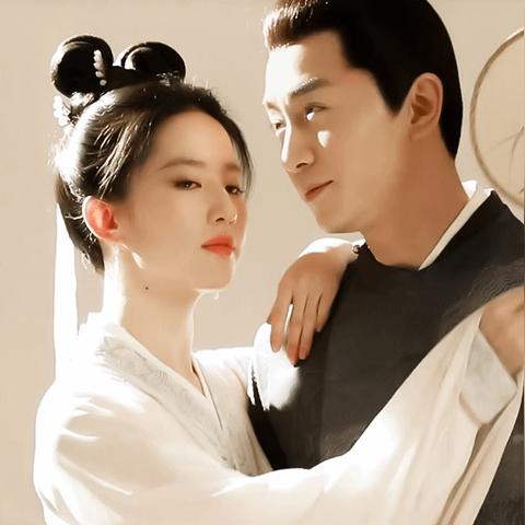 揭秘刘亦菲虎扑双冠真相，这才是顶级建模脸！