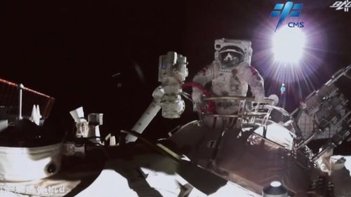 别再一个人闷头玩了！盘点2026年最火支持联的机单机大作