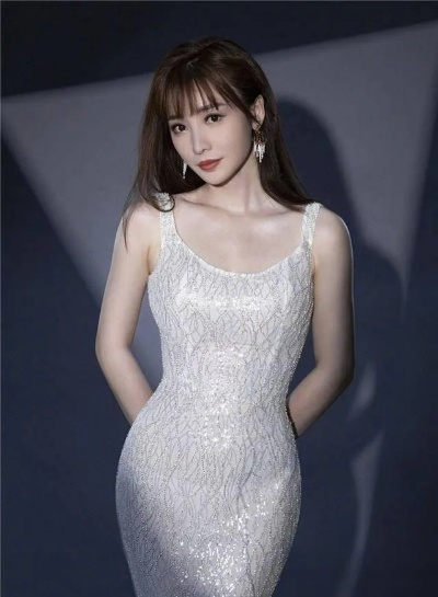 暴打渣男！柳岩把男人扔进水里的名场面有多解气？