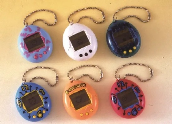 时代复古经久规律,30年电子宠物鸡重回热度,它凭啥再成玩家心头好?