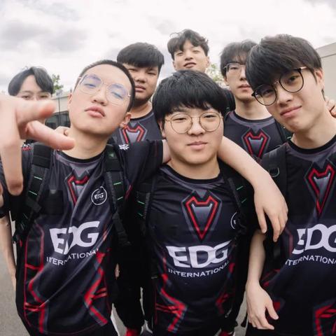 《无畏契约》10月19日皮肤排行：揭秘热门皮肤榜单