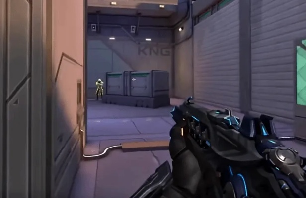 《无畏契约》幻影套装新特效揭秘：独家预览！