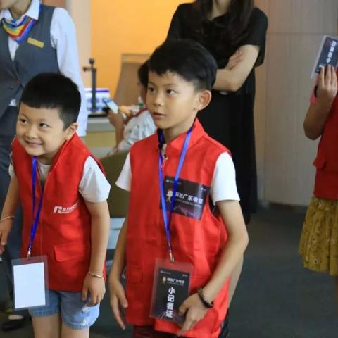 秘密潜入怎么开无敌？全系列秘籍代码与修改器实战