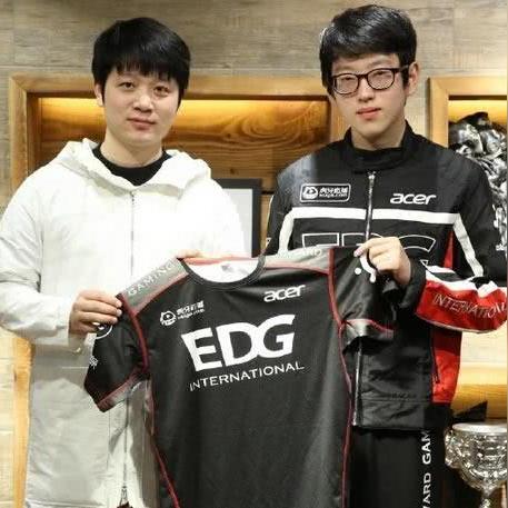 Faker明年不打退役?伤病与实力挑战下反应跟得上?