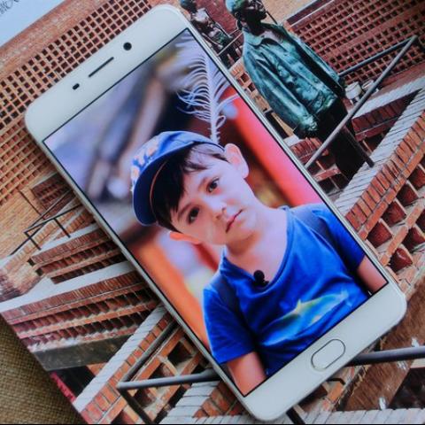 十二之天二新手如何快速登顶？职业选择与装备合成全解析