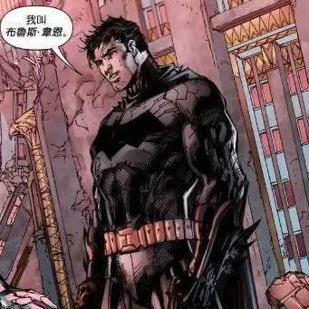 大本坦言:蝙蝠侠战衣非人穿核心