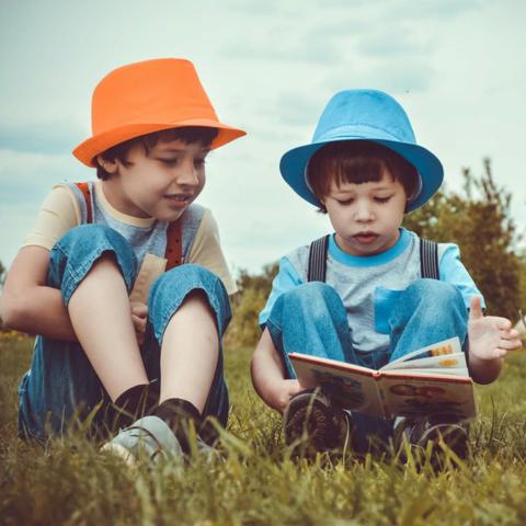 跳楼事件频发,足球运动盛行,消费市场悼念逝者