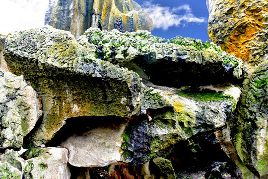 《真三国无双8》云南石林：探秘三国，尽享仙境奇观