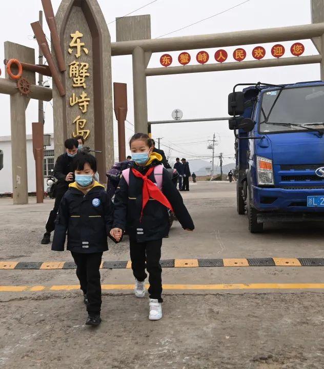 《最终幻想15》E3实机预告：水上城市震撼来袭！