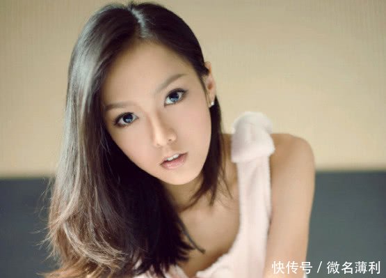 2026最新3D性感女友盘点，AI交互与VR沉浸哪家强？