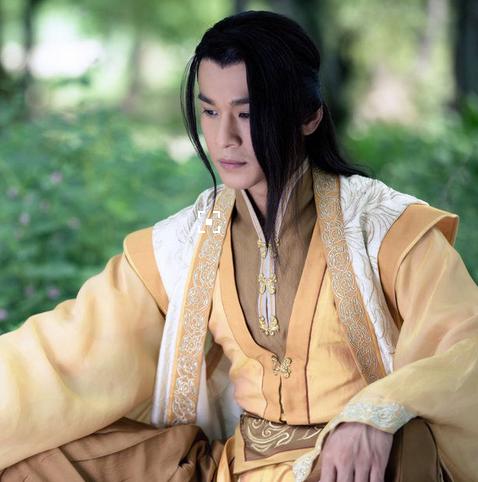 《古剑奇谭》小说热销揭秘：探寻古风奇幻魅力！