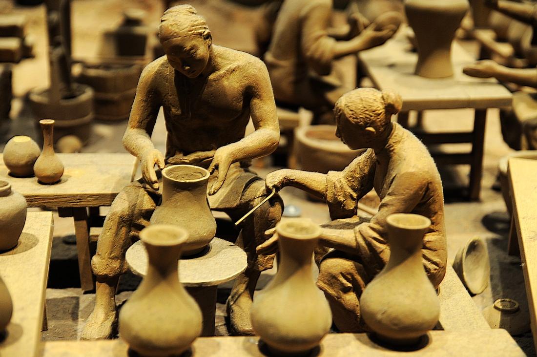 《光与影33号》绘母高容错攻略：轻松上分技巧揭秘