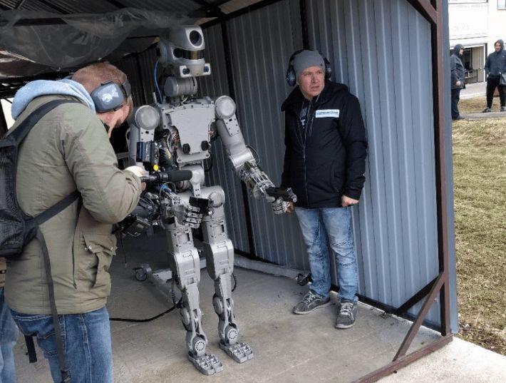 NBA2OL1脚踝终结者怎么晃倒对手？2026最强动作包与实战教学