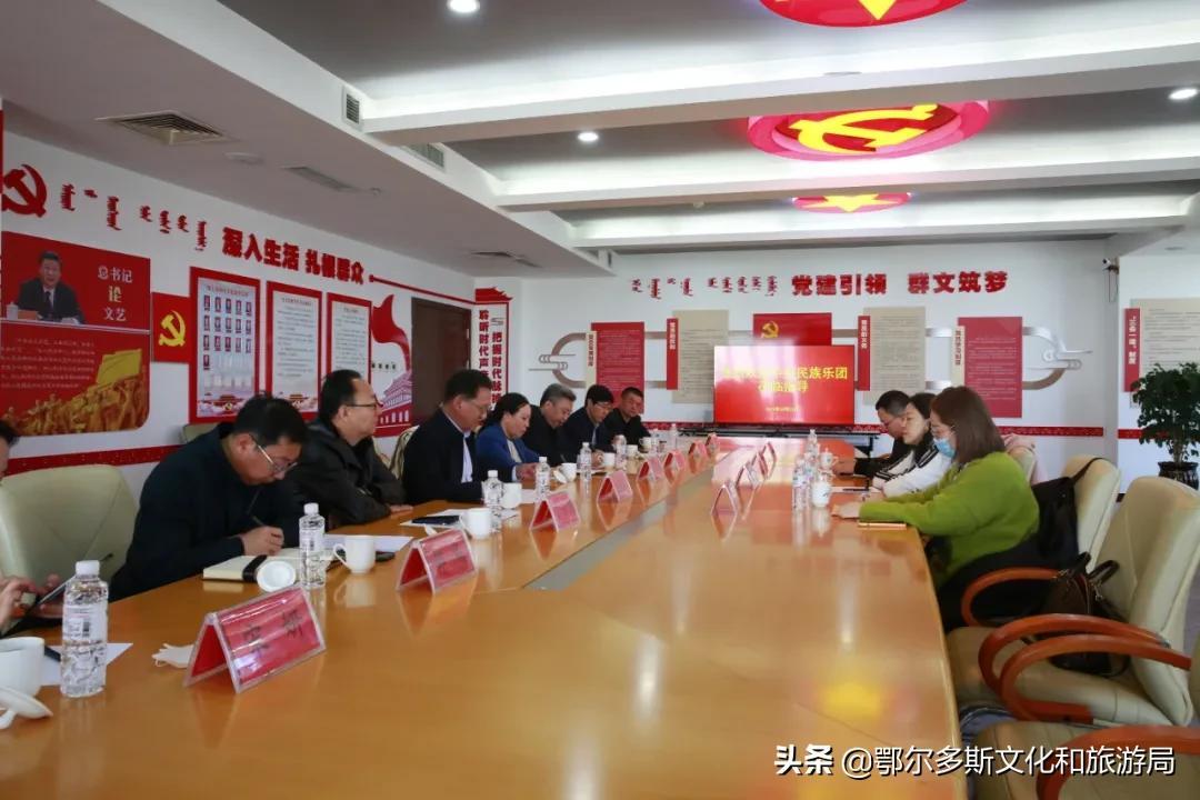 《炉石传说》群星牧卡组攻略：实战技巧深度解析