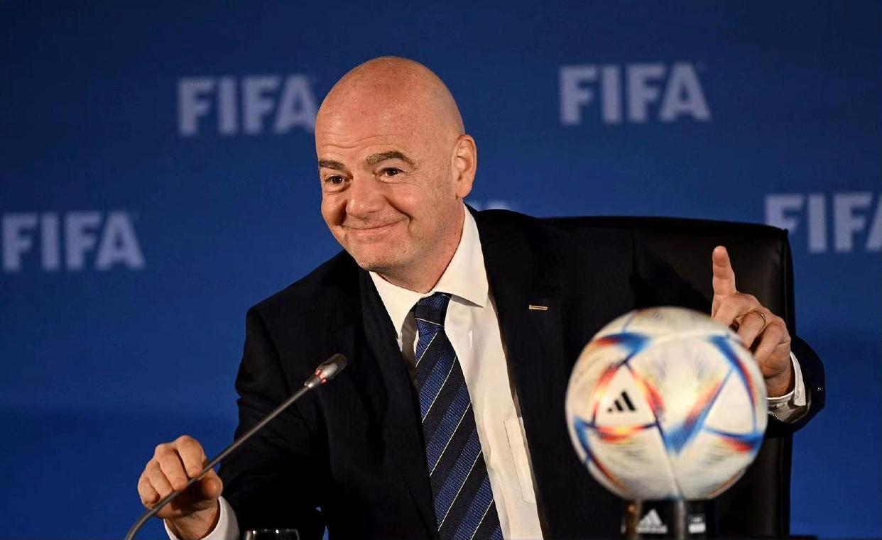 DNF勇士的狂欢礼盒怎么选？2026年最强毕业打造与避坑实测